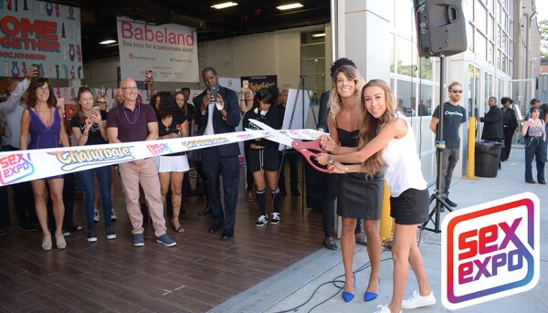 Sex Expo NY Opening Day Draws Record Crowds